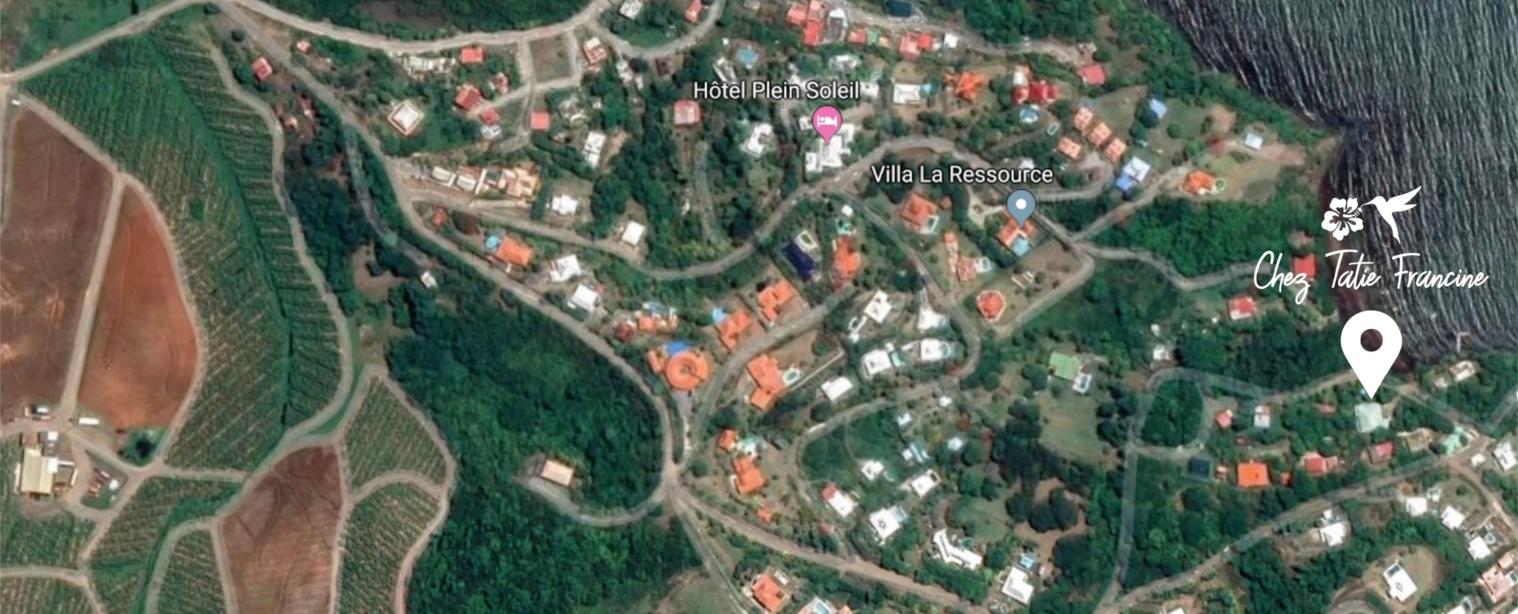 Chez Tatie Francine - Location de gîte verdoyant et proche de la mer en Martinique / Le François